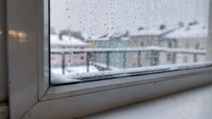 Остекление балконов и лоджий в Ярославле: всё о видах, материалах, ценах и монтаже в 2026 году