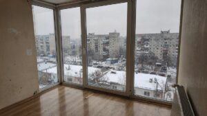 Панорамное остекление лоджии в Ярославской области: технология и нюансы