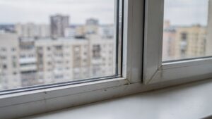 Окна в новостройку в Ярославле: почему меняют через 2 года