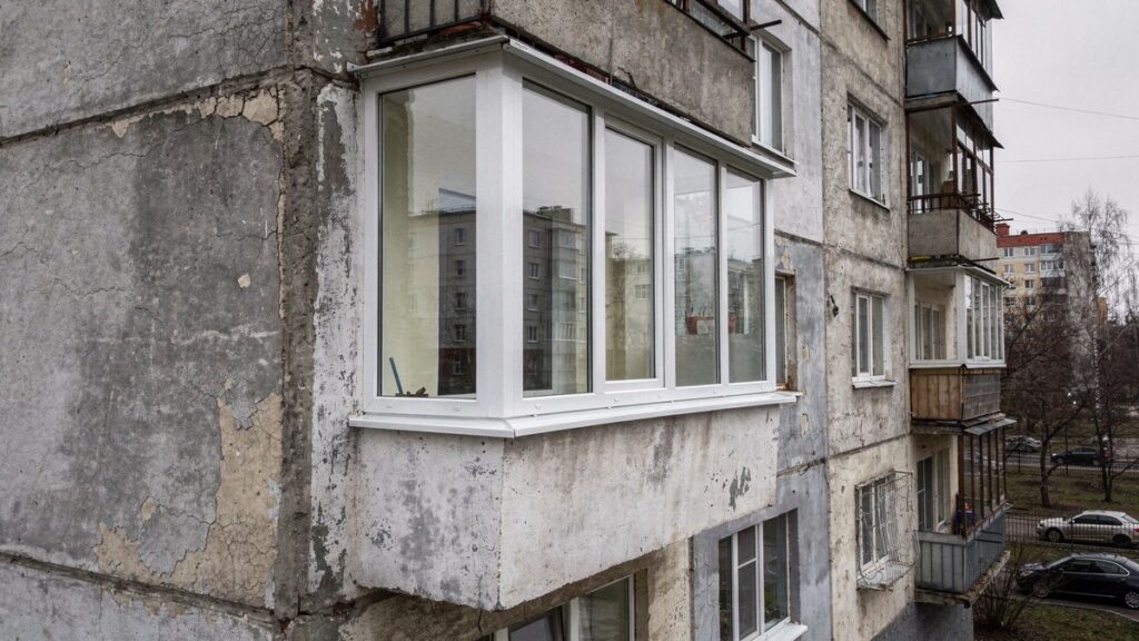 остекление балкона в Рыбинске