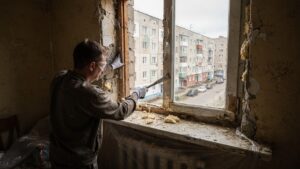 Демонтаж старого окна в Рыбинске: аккуратно или быстро — что выбрать
